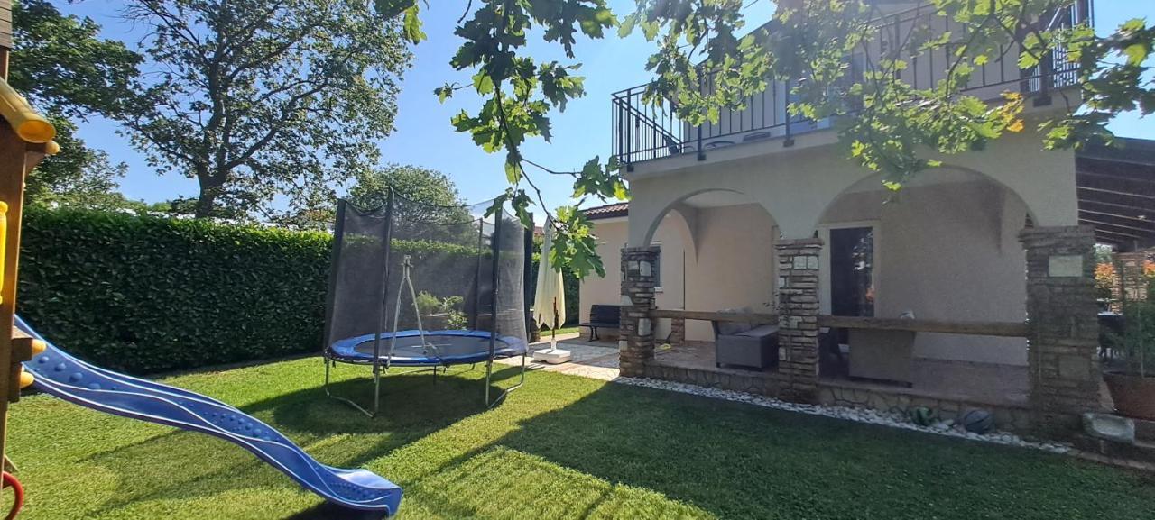 Villa AGAVA Umago Esterno foto